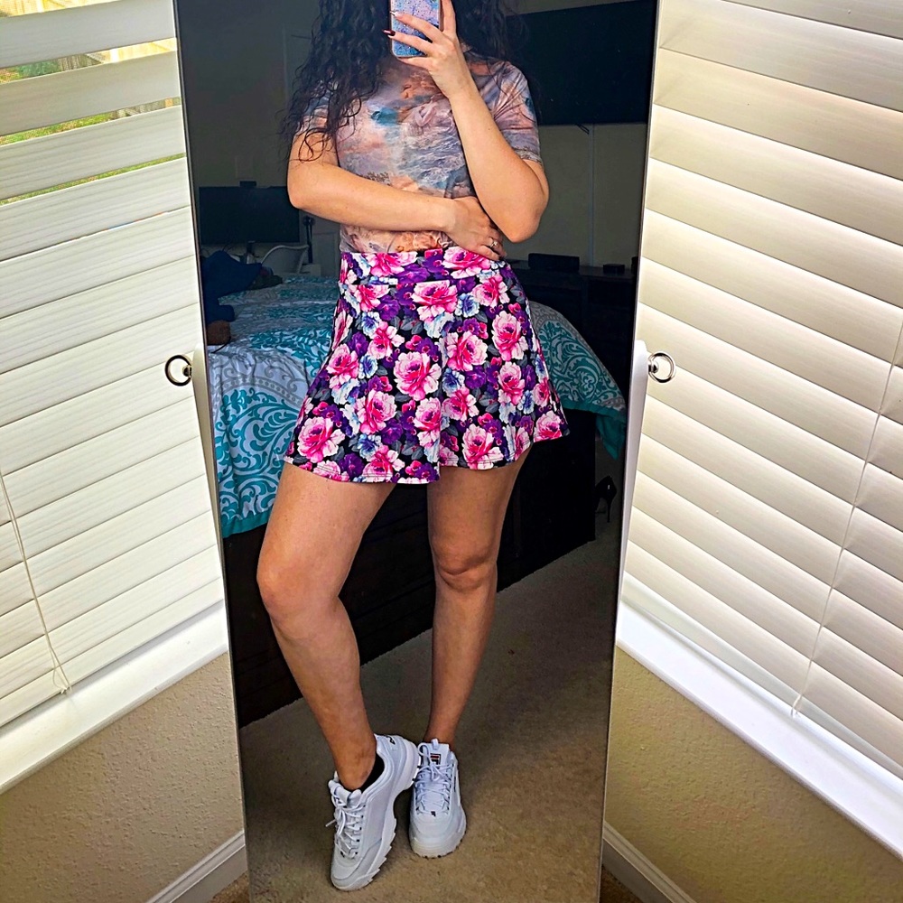 Charlotte Russe mini tennis skirt size S